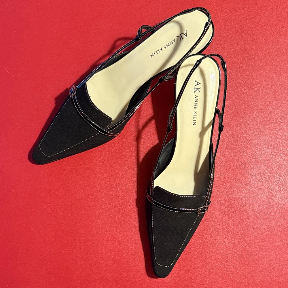 Anne Klein Black Pointed Toe Slingback Heels
